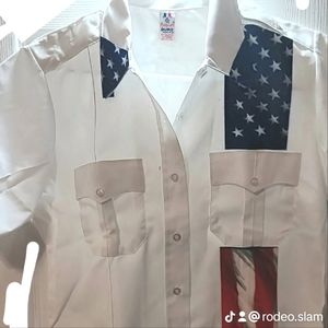 AMERICAN MADE CUSTOM DESIGNER MENS SHIRT. Large,  short sleeve, white American